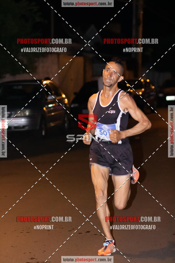 Buy your photos of the event70 CORRIDA DE BRODOWSKI on Fotop