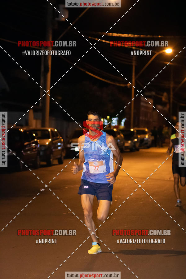 Buy your photos of the event70 CORRIDA DE BRODOWSKI on Fotop
