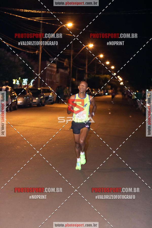 Buy your photos of the event70 CORRIDA DE BRODOWSKI on Fotop