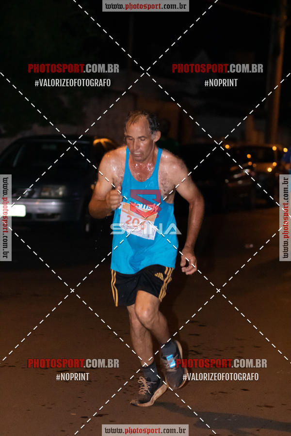 Compra tus fotos del evento70 CORRIDA DE BRODOWSKI En Fotop