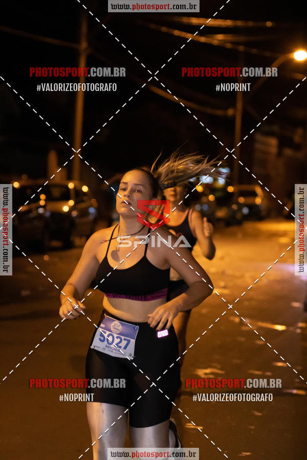 Achetez vos photos de l'vnement70 CORRIDA DE BRODOWSKI sur Fotop