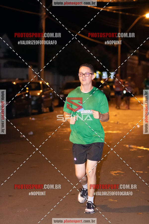 Achetez vos photos de l'vnement70 CORRIDA DE BRODOWSKI sur Fotop