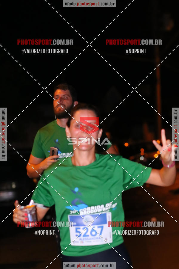 Achetez vos photos de l'vnement70 CORRIDA DE BRODOWSKI sur Fotop