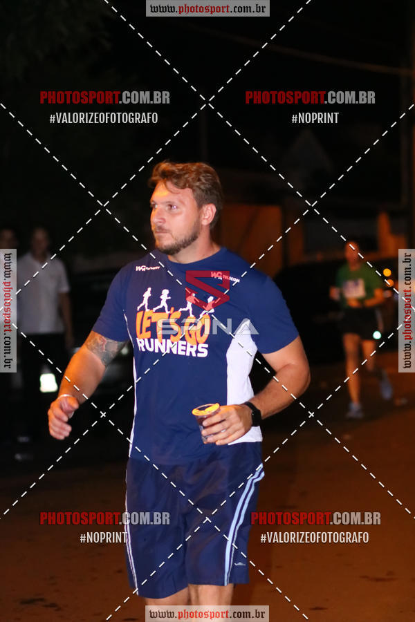 Achetez vos photos de l'vnement70 CORRIDA DE BRODOWSKI sur Fotop