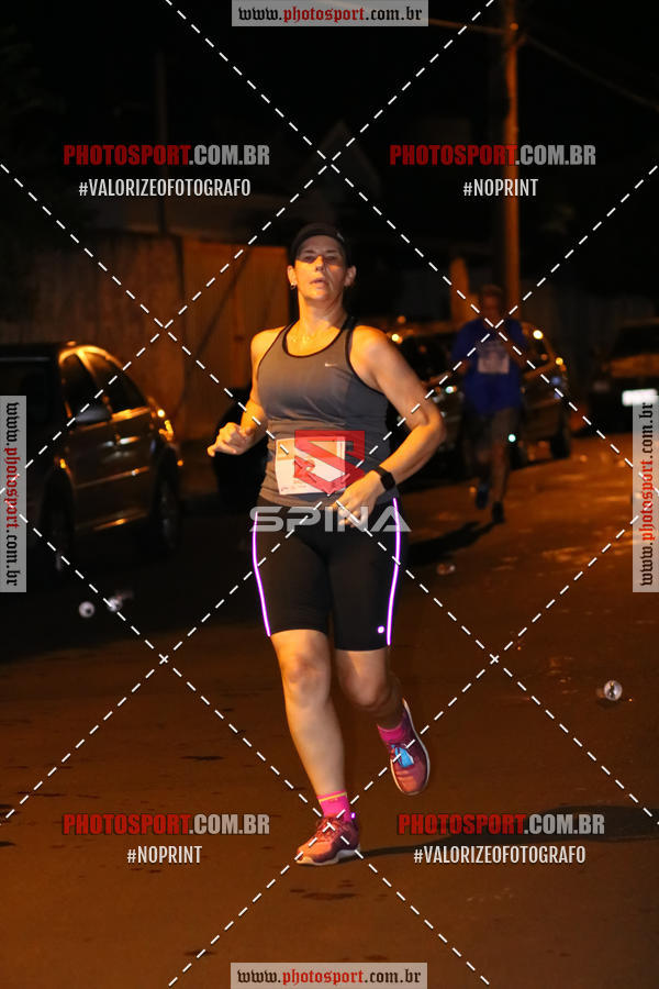 Achetez vos photos de l'vnement70 CORRIDA DE BRODOWSKI sur Fotop