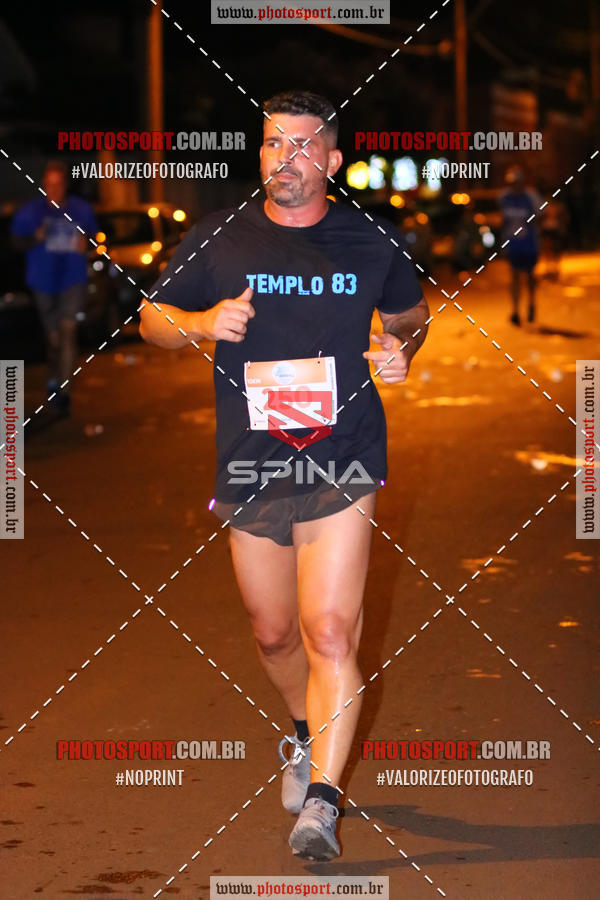 Achetez vos photos de l'vnement70 CORRIDA DE BRODOWSKI sur Fotop