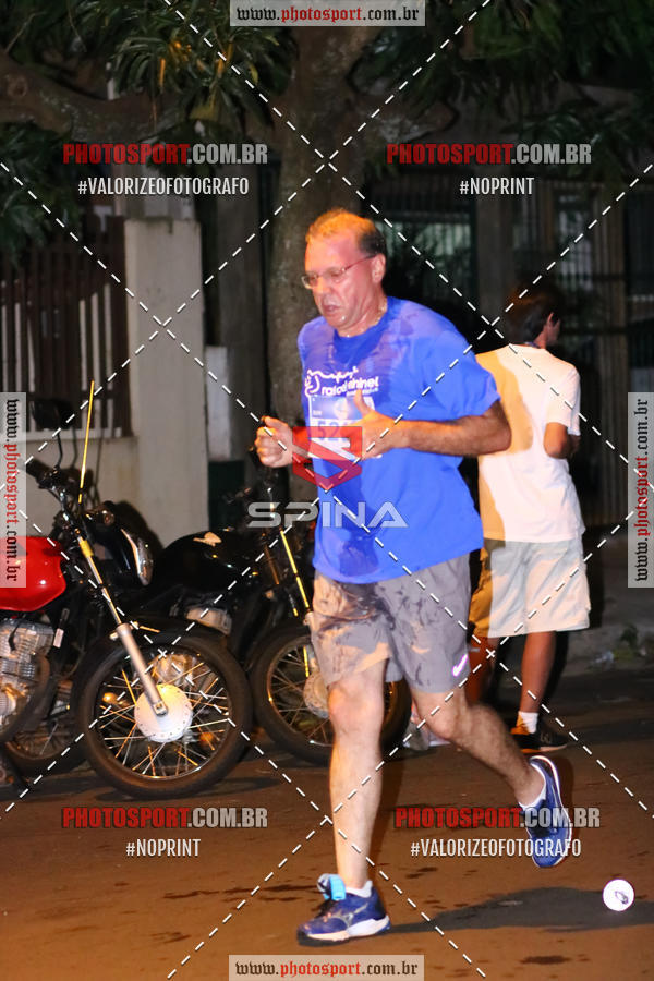 Achetez vos photos de l'vnement70 CORRIDA DE BRODOWSKI sur Fotop