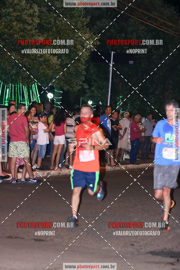 Compra tus fotos del evento70 CORRIDA DE BRODOWSKI En Fotop