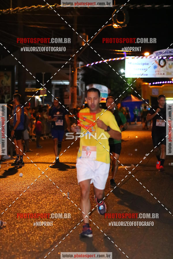 Buy your photos of the event70 CORRIDA DE BRODOWSKI on Fotop