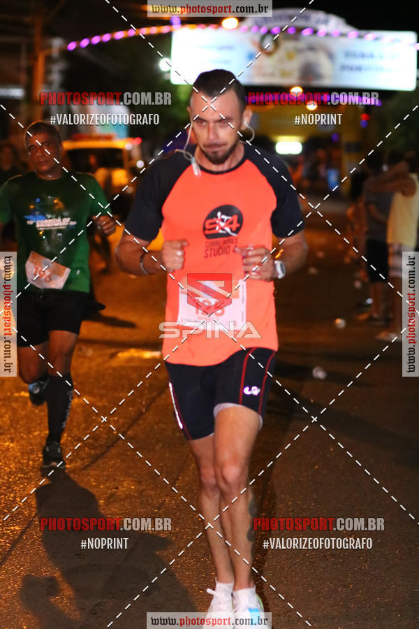 Buy your photos of the event70 CORRIDA DE BRODOWSKI on Fotop