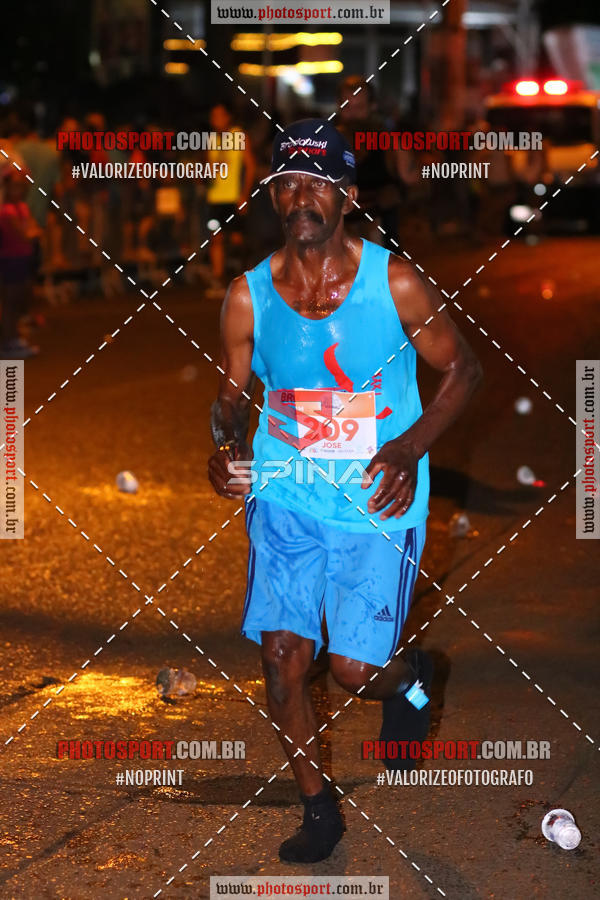 Buy your photos of the event70 CORRIDA DE BRODOWSKI on Fotop