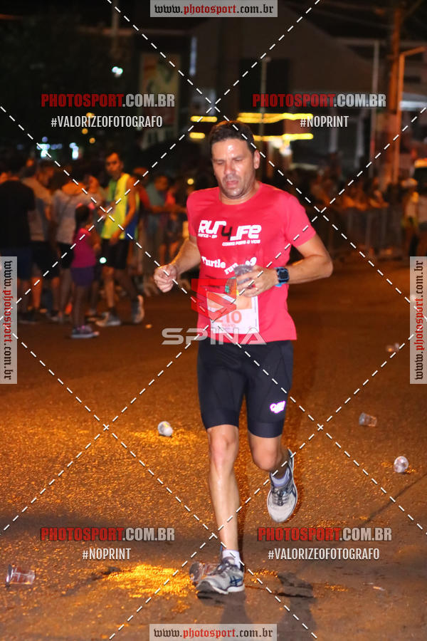 Buy your photos of the event70 CORRIDA DE BRODOWSKI on Fotop