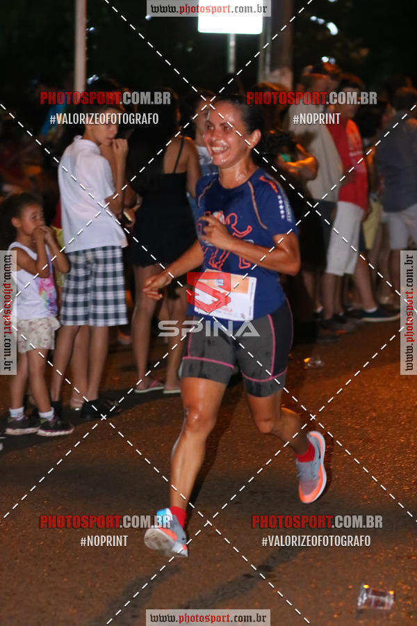Buy your photos of the event70 CORRIDA DE BRODOWSKI on Fotop