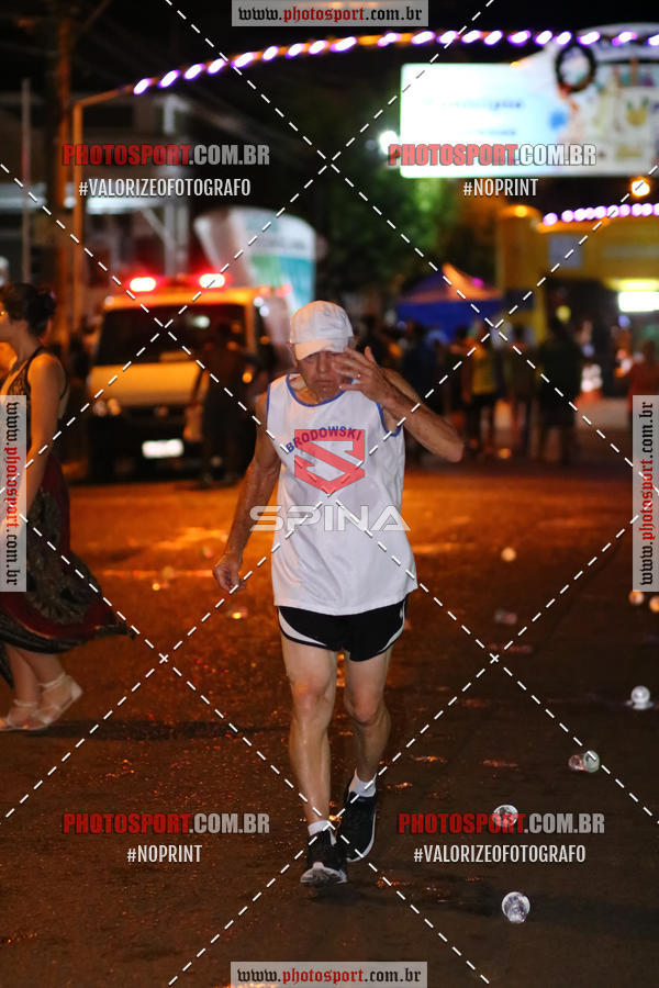 Acquista le foto dell'evento70 CORRIDA DE BRODOWSKI in Fotop