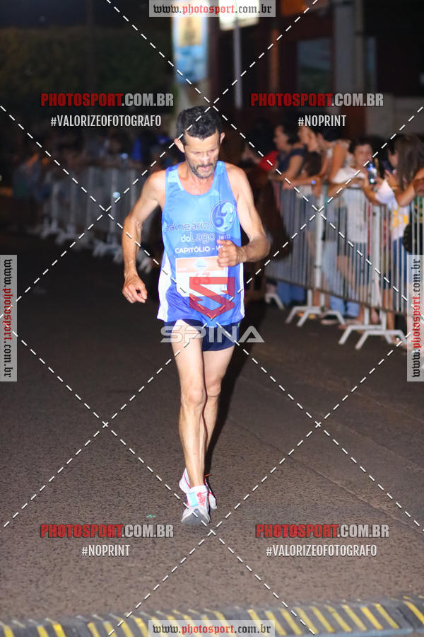 Achetez vos photos de l'vnement70 CORRIDA DE BRODOWSKI sur Fotop