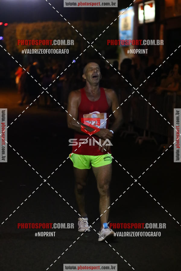 Achetez vos photos de l'vnement70 CORRIDA DE BRODOWSKI sur Fotop