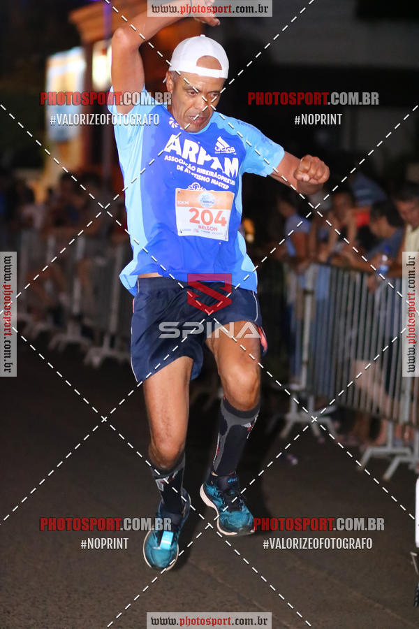 Achetez vos photos de l'vnement70 CORRIDA DE BRODOWSKI sur Fotop