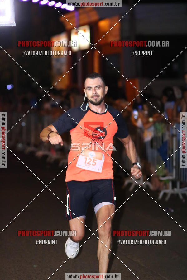 Achetez vos photos de l'vnement70 CORRIDA DE BRODOWSKI sur Fotop