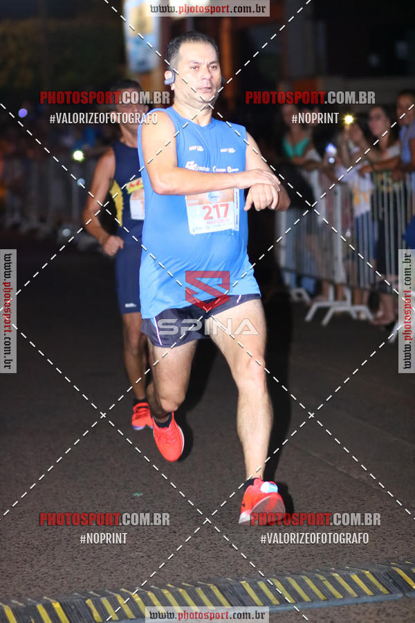 Achetez vos photos de l'vnement70 CORRIDA DE BRODOWSKI sur Fotop