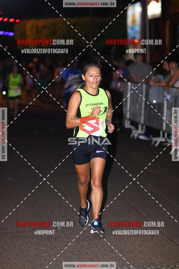 Achetez vos photos de l'vnement70 CORRIDA DE BRODOWSKI sur Fotop