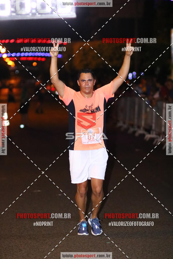 Achetez vos photos de l'vnement70 CORRIDA DE BRODOWSKI sur Fotop