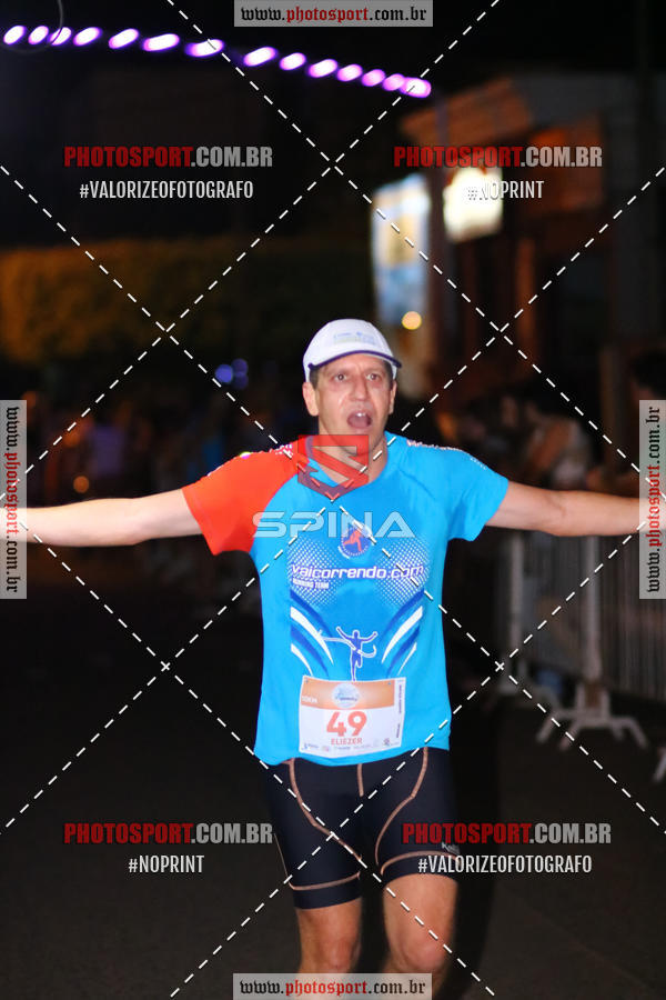 Achetez vos photos de l'vnement70 CORRIDA DE BRODOWSKI sur Fotop