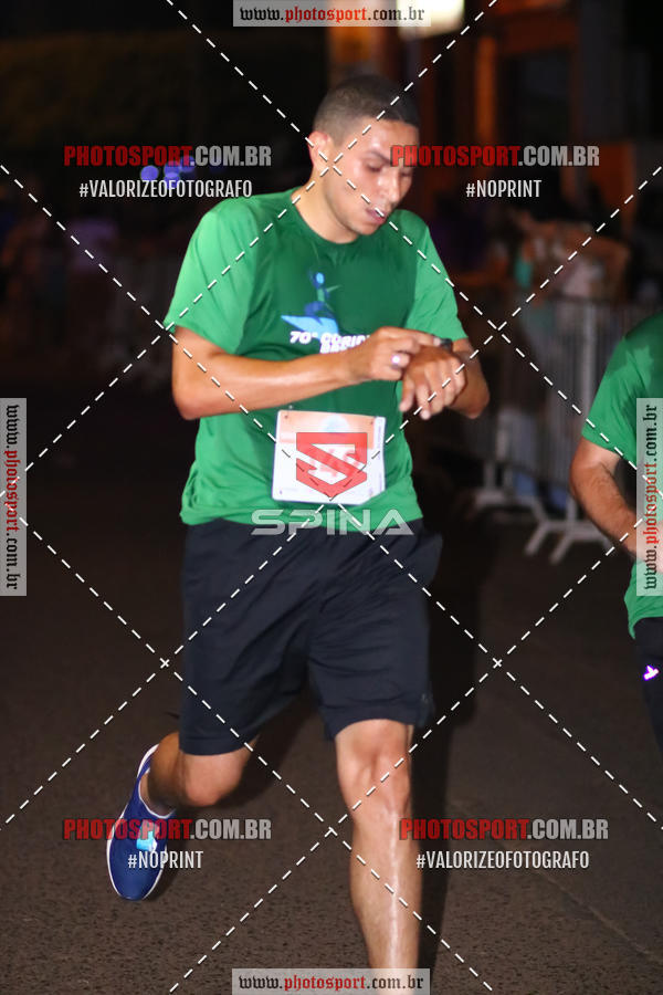 Achetez vos photos de l'vnement70 CORRIDA DE BRODOWSKI sur Fotop