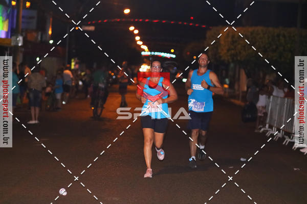 Buy your photos of the event70 CORRIDA DE BRODOWSKI on Fotop