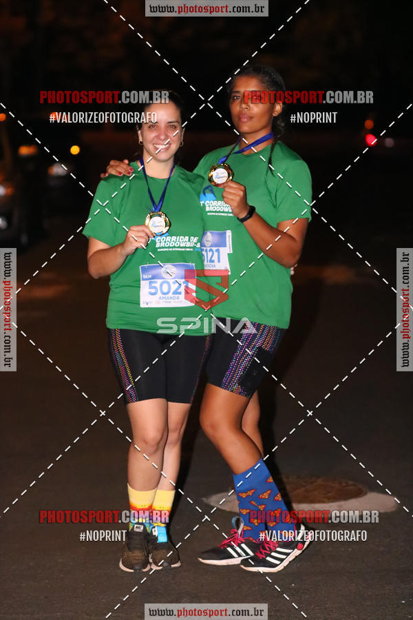 Buy your photos of the event70 CORRIDA DE BRODOWSKI on Fotop