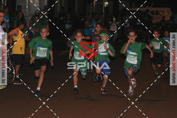 Buy your photos of the event70 CORRIDA DE BRODOWSKI on Fotop