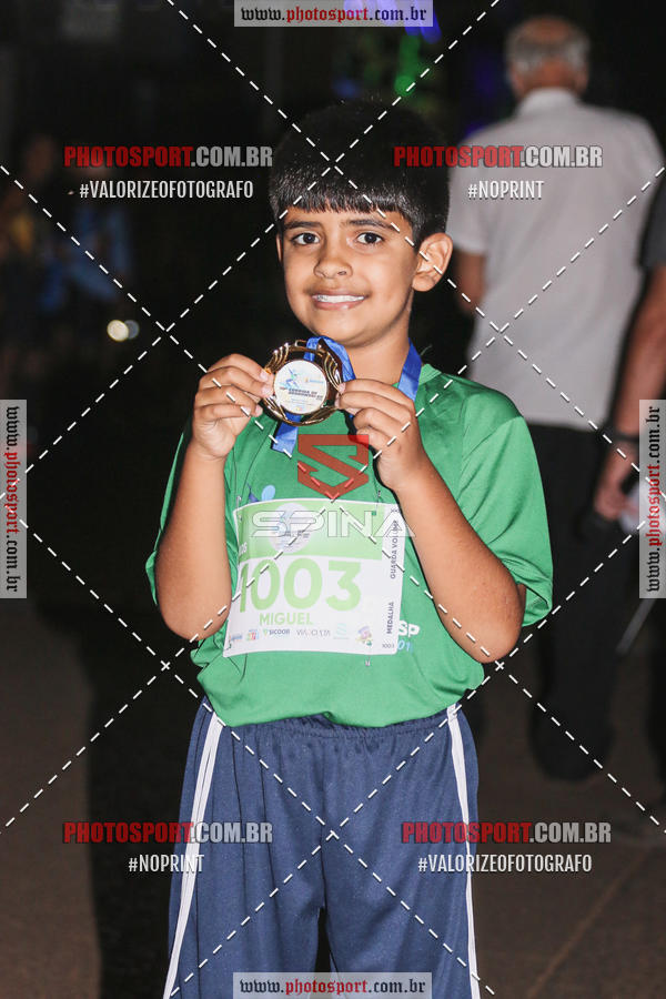 Buy your photos of the event70 CORRIDA DE BRODOWSKI on Fotop