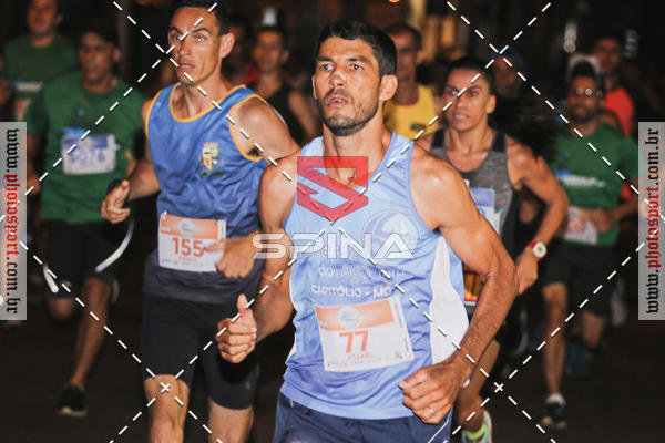 Buy your photos of the event70 CORRIDA DE BRODOWSKI on Fotop
