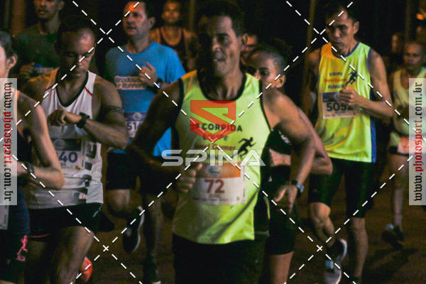 Buy your photos of the event70 CORRIDA DE BRODOWSKI on Fotop