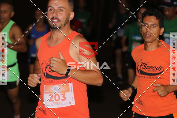 Buy your photos of the event70 CORRIDA DE BRODOWSKI on Fotop