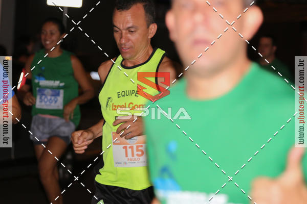 Buy your photos of the event70 CORRIDA DE BRODOWSKI on Fotop