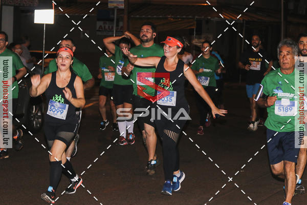 Buy your photos of the event70 CORRIDA DE BRODOWSKI on Fotop