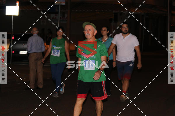 Buy your photos of the event70 CORRIDA DE BRODOWSKI on Fotop