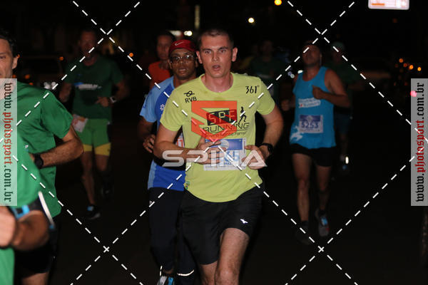 Buy your photos of the event70 CORRIDA DE BRODOWSKI on Fotop