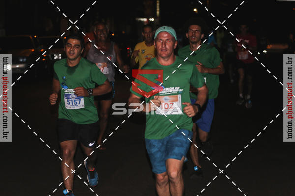 Buy your photos of the event70 CORRIDA DE BRODOWSKI on Fotop