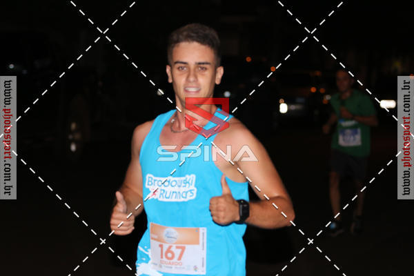 Buy your photos of the event70 CORRIDA DE BRODOWSKI on Fotop