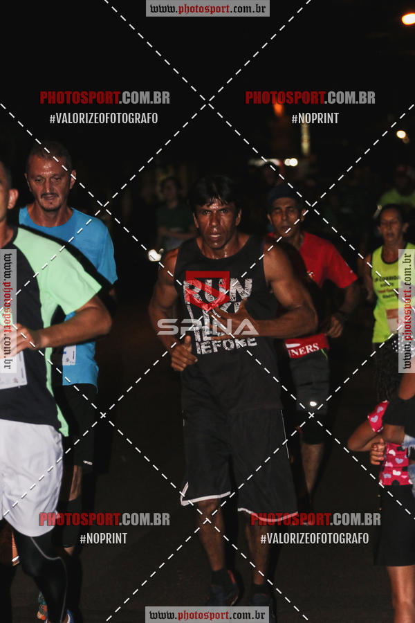 Buy your photos of the event70 CORRIDA DE BRODOWSKI on Fotop