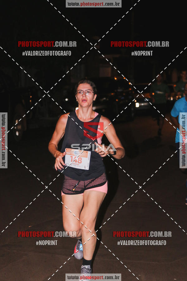 Buy your photos of the event70 CORRIDA DE BRODOWSKI on Fotop