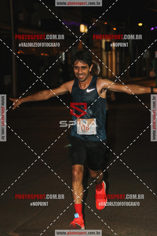 Buy your photos of the event70 CORRIDA DE BRODOWSKI on Fotop