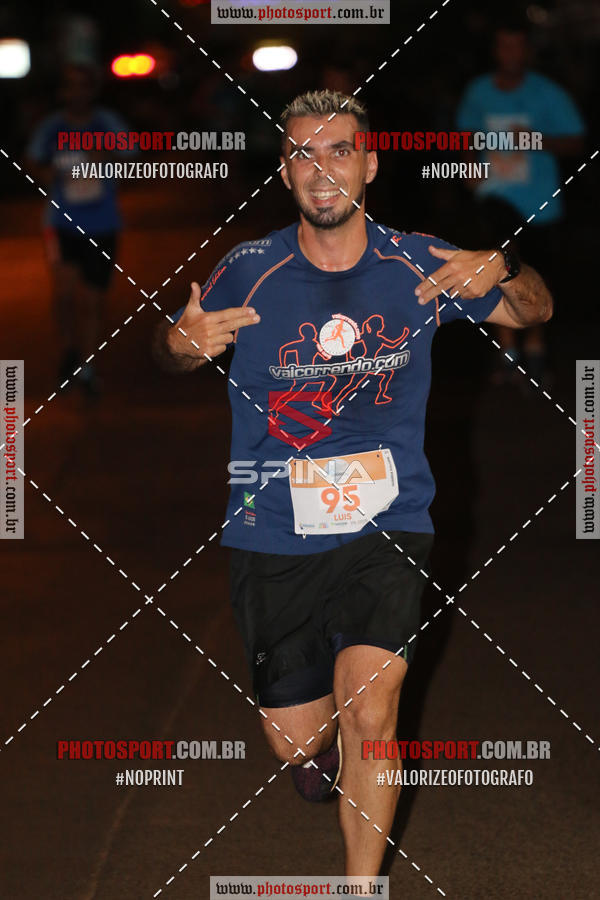 Buy your photos of the event70 CORRIDA DE BRODOWSKI on Fotop