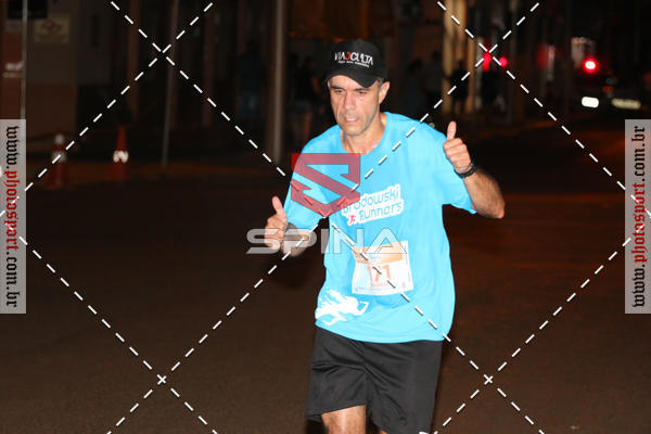 Buy your photos of the event70 CORRIDA DE BRODOWSKI on Fotop