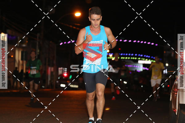 Buy your photos of the event70 CORRIDA DE BRODOWSKI on Fotop