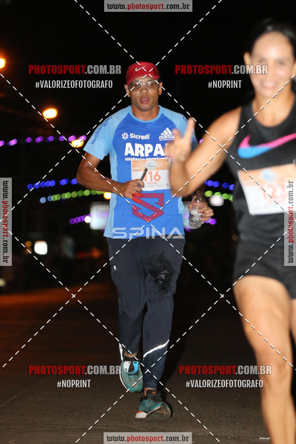 Buy your photos of the event70 CORRIDA DE BRODOWSKI on Fotop