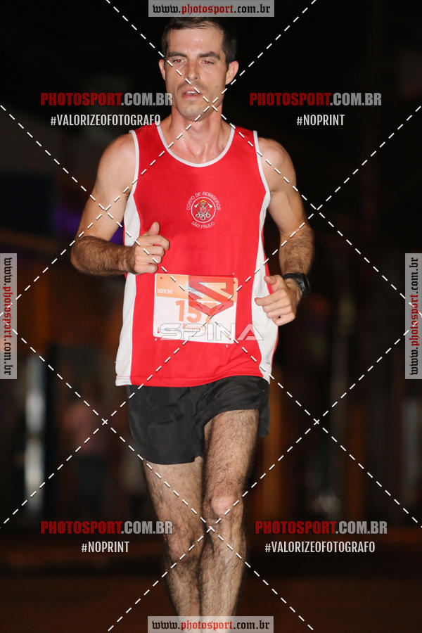 Buy your photos of the event70 CORRIDA DE BRODOWSKI on Fotop