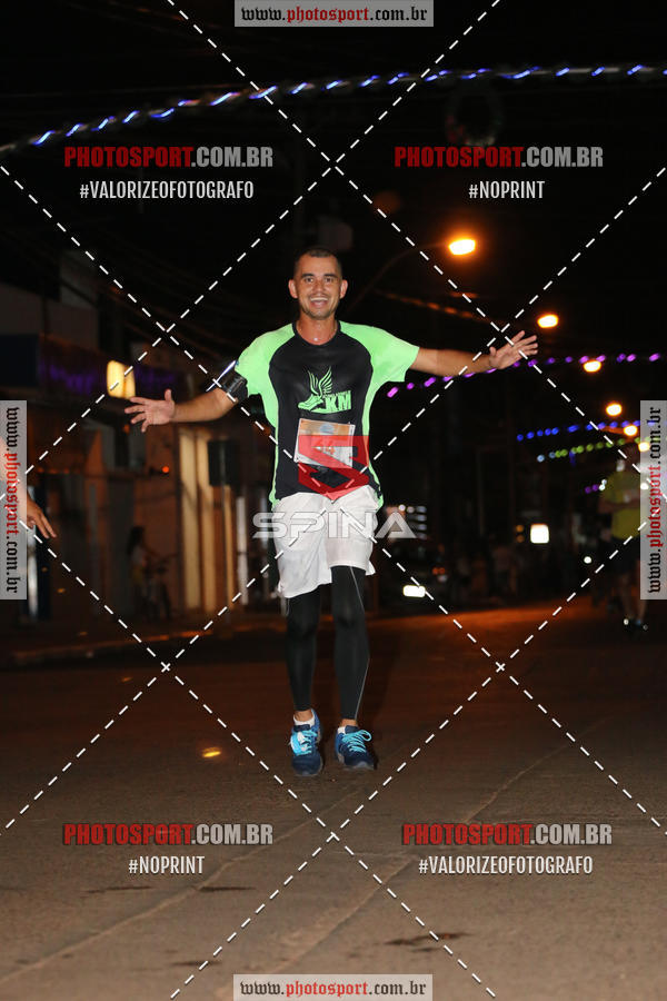 Buy your photos of the event70 CORRIDA DE BRODOWSKI on Fotop