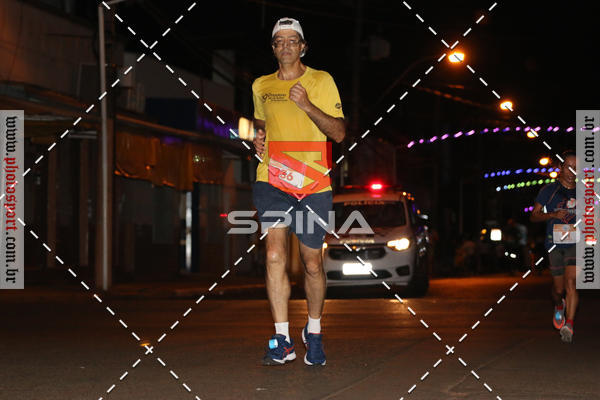 Buy your photos of the event70 CORRIDA DE BRODOWSKI on Fotop